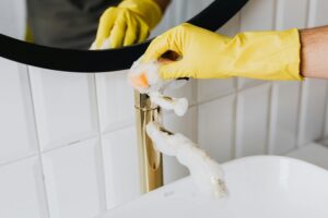 Cleaning Bathrooms Without Damaging Fixtures